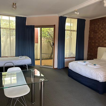 Portarlington Beach Motel Exterior photo